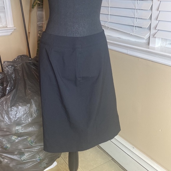 The Limited Stretch Mid Length Skirt - Picture 3 of 12